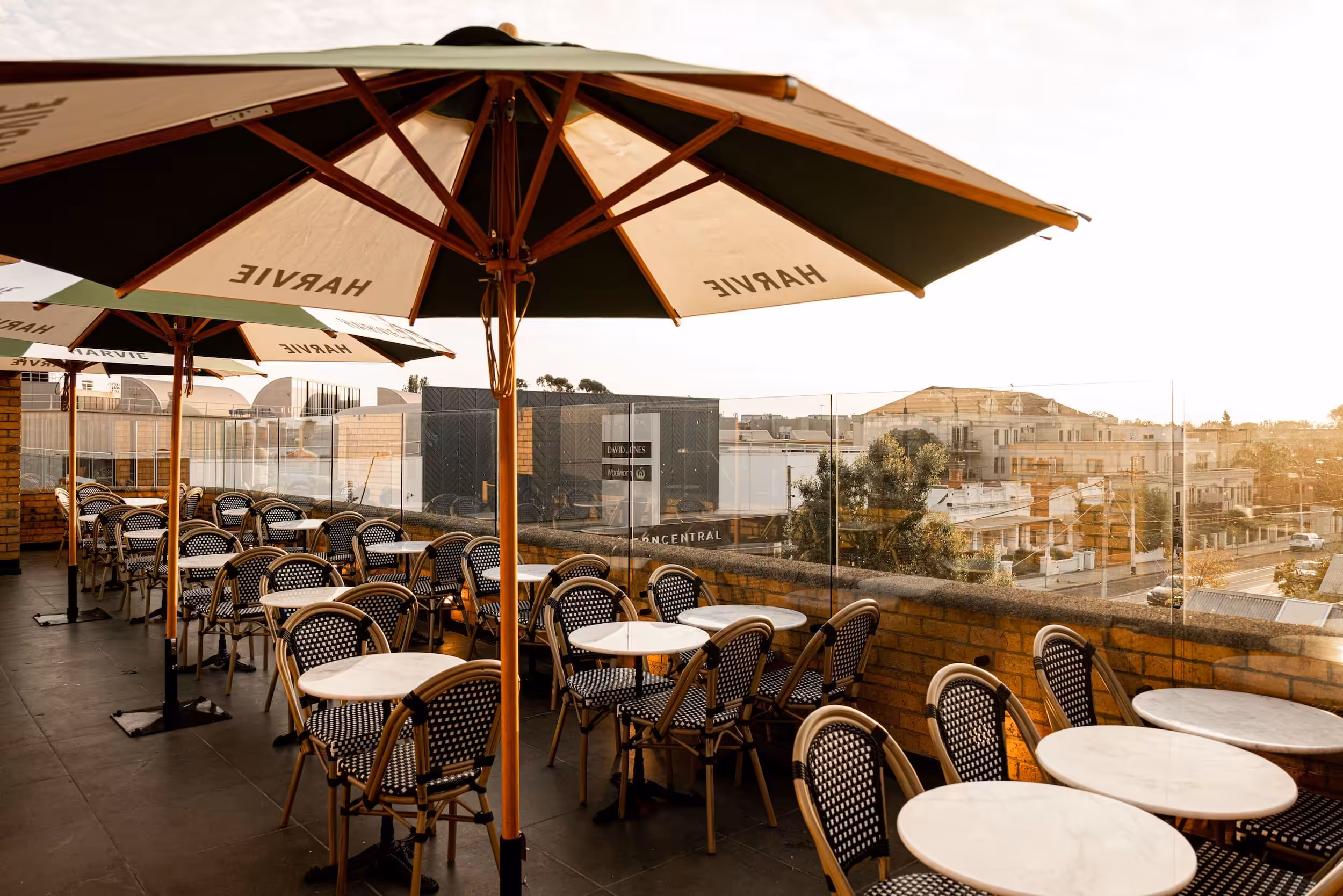Harvie Rooftop Bar