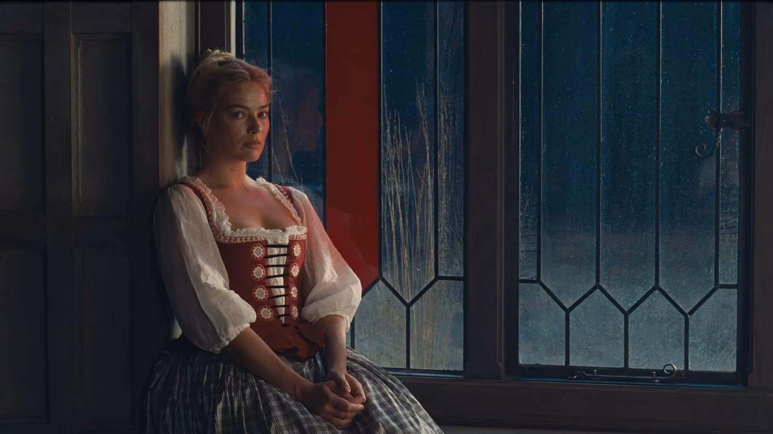 Margot Robbie in Wuthering Heights