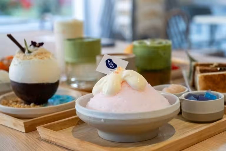 Amiri Cafe