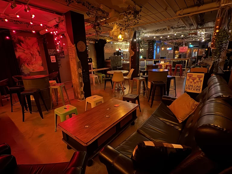 The Angry Dog, Pubs & Bars, in West Melbourne