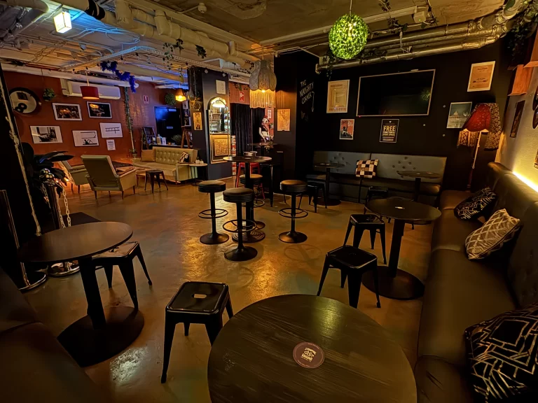 The Angry Dog, Pubs & Bars, in West Melbourne