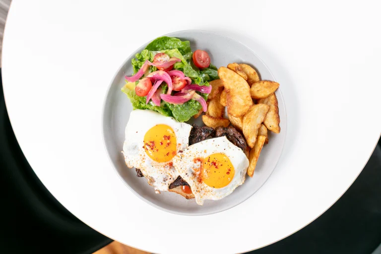 TAILOR MADE | Comfort Food & Coffee Bar, Cafés, in Yarraville