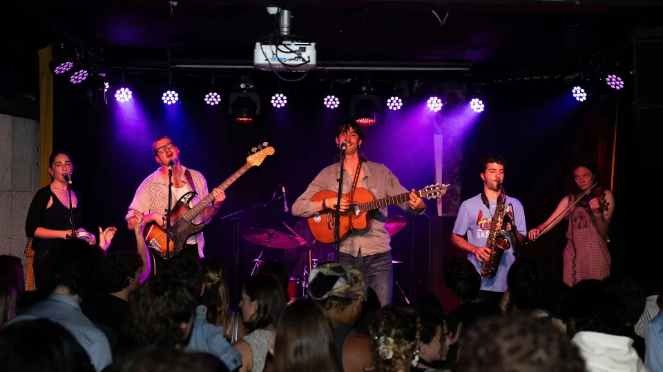 jib at The Retreat Hotel w/ Kite Vendor + Refugia