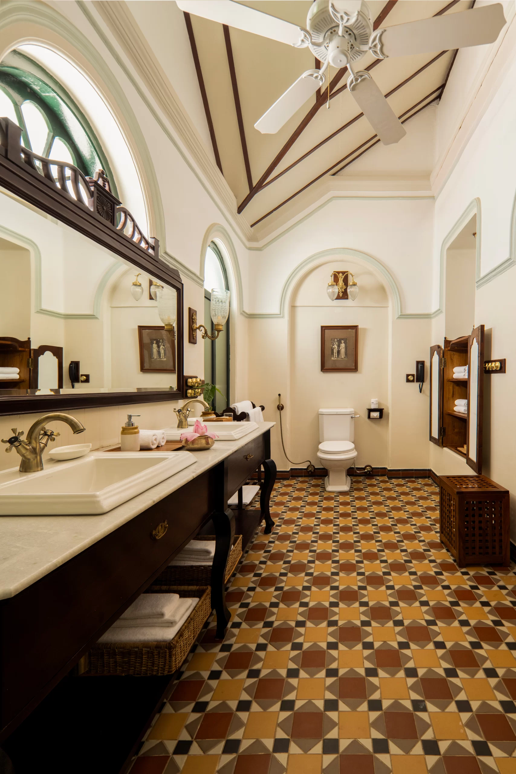 Royal Library Suite