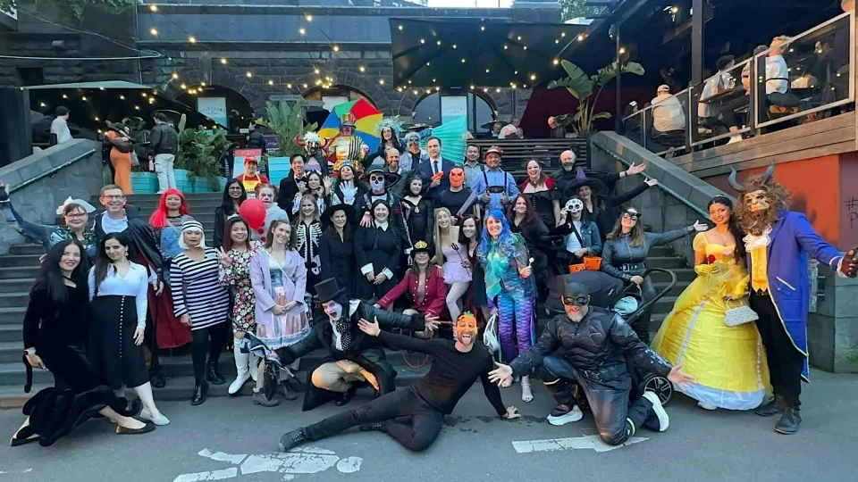 HALLOWEEN - Riverland Bar steps 5km via Southbank & city